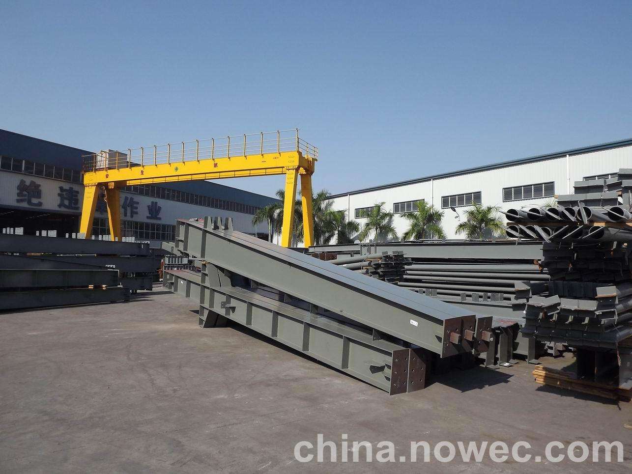 包头网架工程中的分条（分块）吊装法